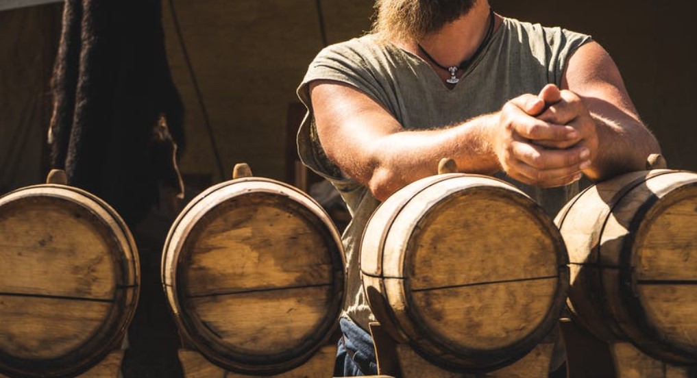 How To Brew Lager Beer (StepbyStep Guide)